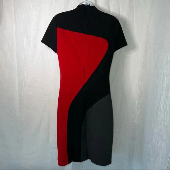 Carlisle Liquid Bodycon Abstract Art Black Gray Red Dress Size 10 - Picture 2 of 5